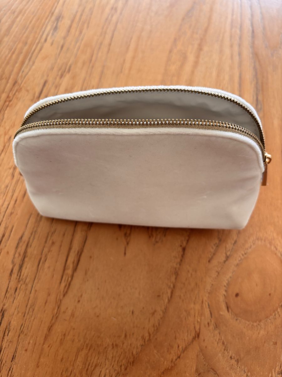 Dior Taschen für Damen: Dior Velvet Cosmetic Bag  – Neu (gemäss Beschreibung) aus Zürich von Grothschild 3