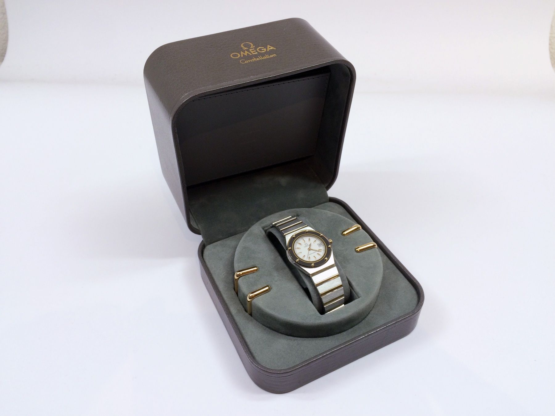 Omega Orologi: Damenuhr Omega Constellation Seamaster – Usato da Witterswil venduto da Berserkrr
