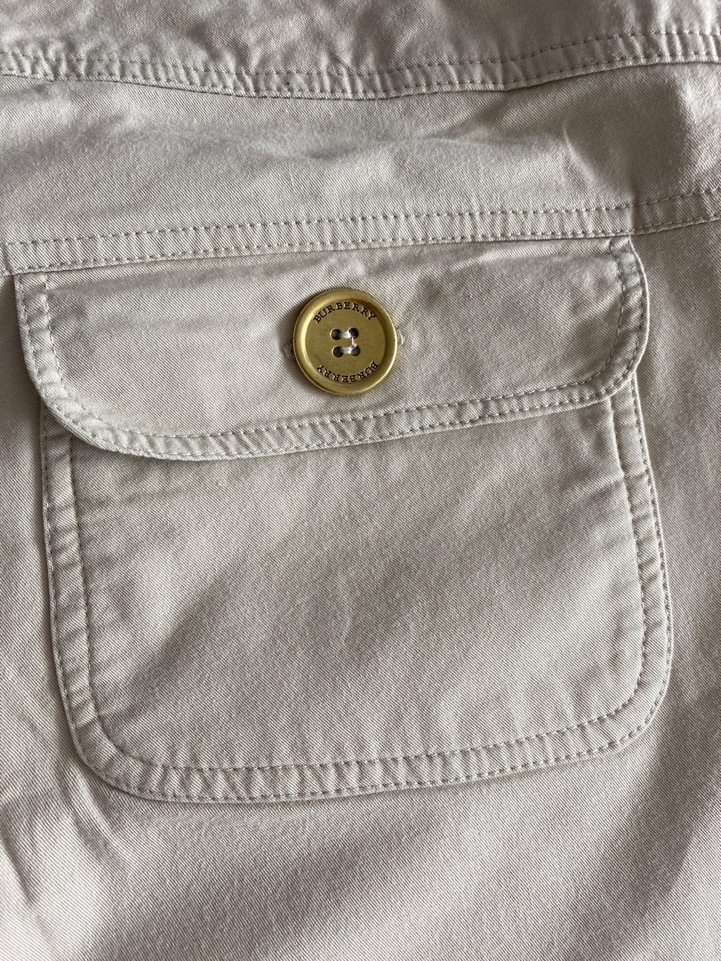 Burberry Pantaloni: Burberry Hose – Usato da Küssnacht venduto da Flowerlady 2