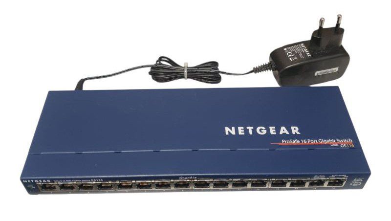 Netgear Hub & Switch: Desktop Switch Netgear-GS116 – Usato da Müntschemier venduto da wayllu 2