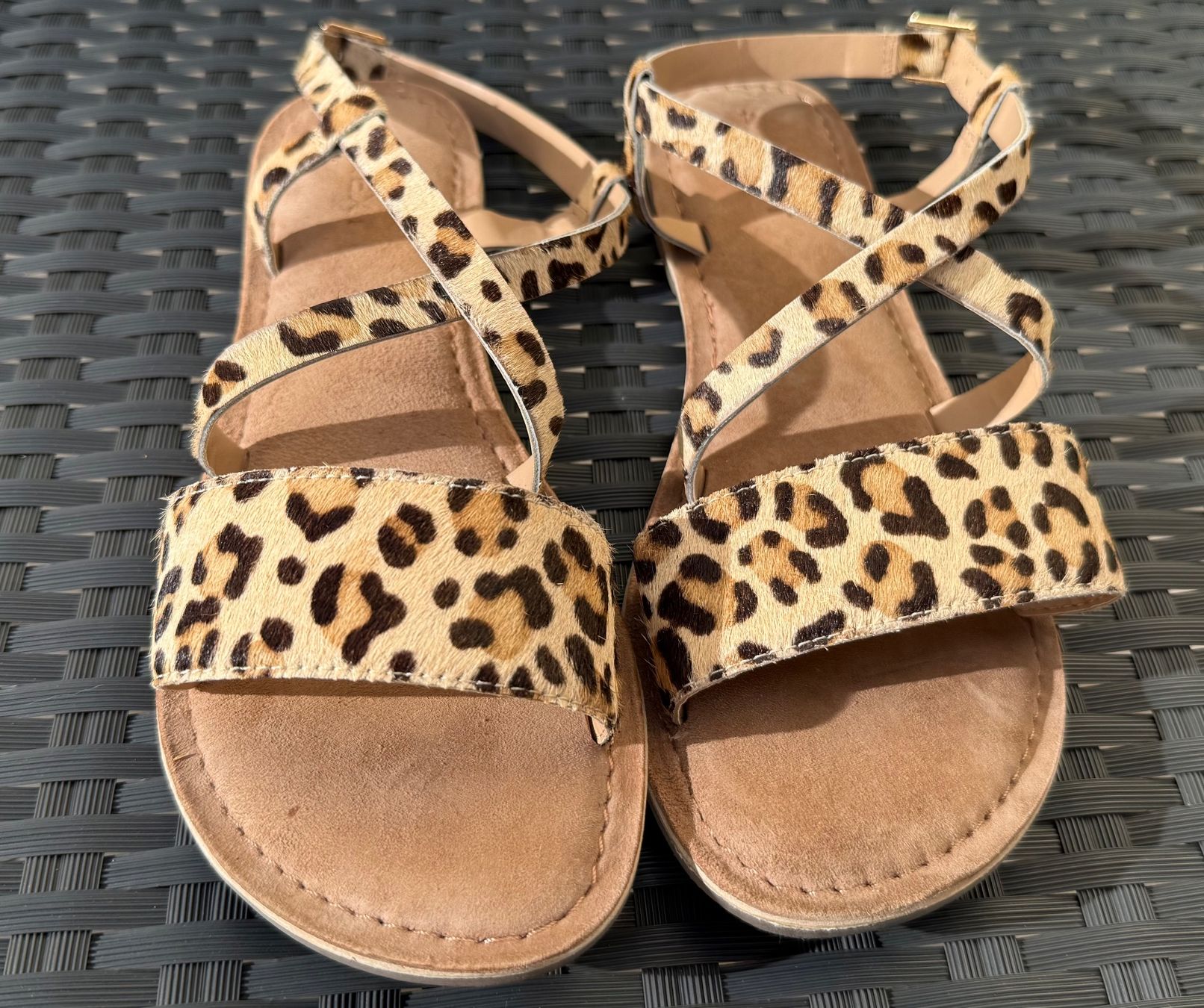 Next Scarpe per ragazze: Sandales en cuir Next - Taille 37 – Nuovo (secondo la descrizione) da Denges venduto da peumens 1