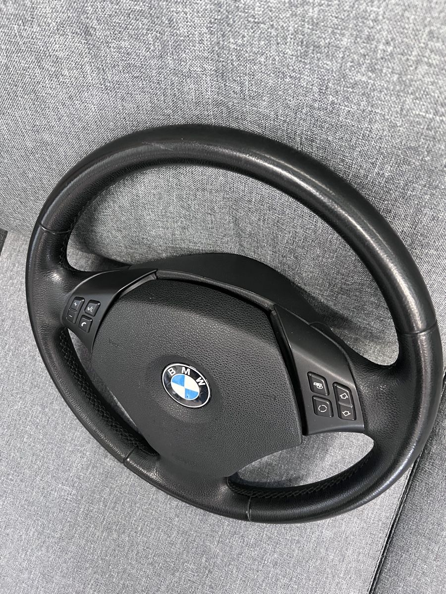 BMW Alle Autoersatzteile: BMW E90 E91 Lederlenkrad VFL Multifunktion, inkl. Airbag – Gebraucht aus Buochs von mikhh33 3
