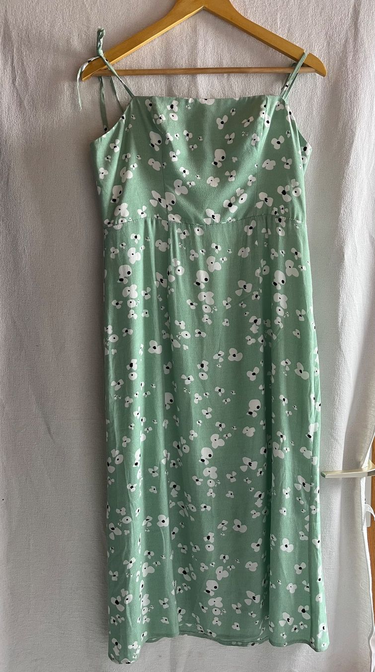 Kookai Kleider: Sommerkleid Kookai, Grösse 42 – Neu und originalverpackt aus Rudolfstetten von gst_g7xl 4
