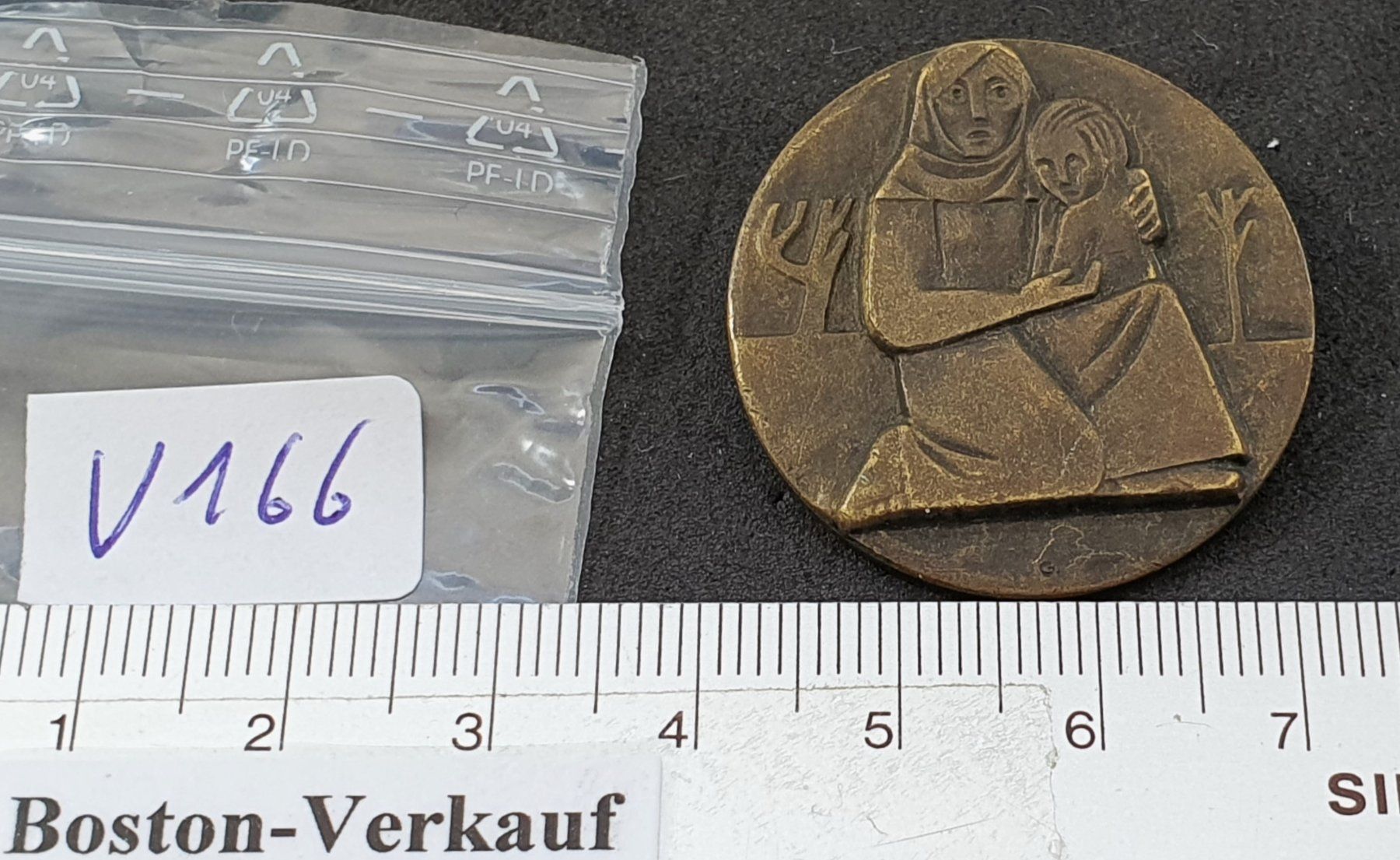 Spille & Fermagli: V166 - Brosche Abzeichen Schweizerische Winterhilfe 1937 – Usato da Reinach BL venduto da Boston-Verkauf 2