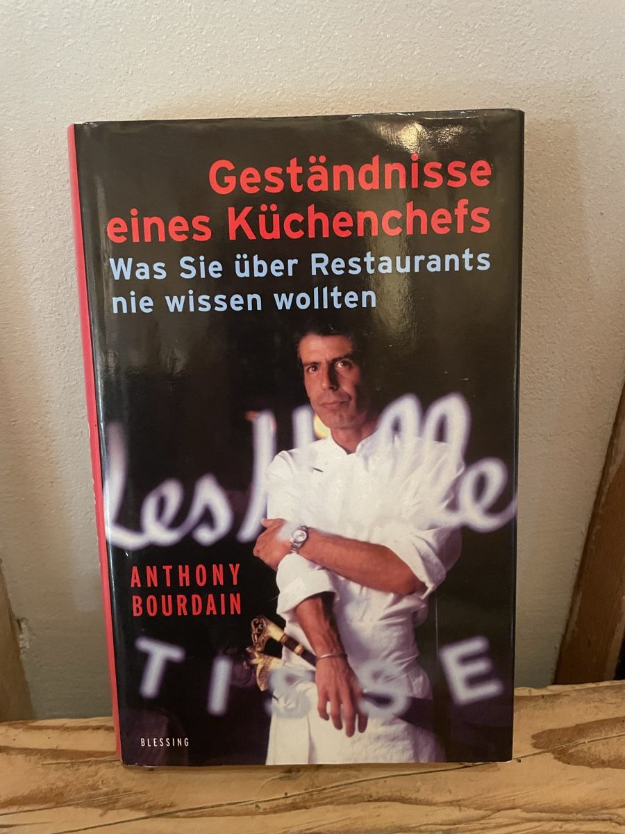 Libri: Anthony Bourdain – Geständnisse eines Küchenchefs – Usato da Heitenried venduto da Steffundsasch