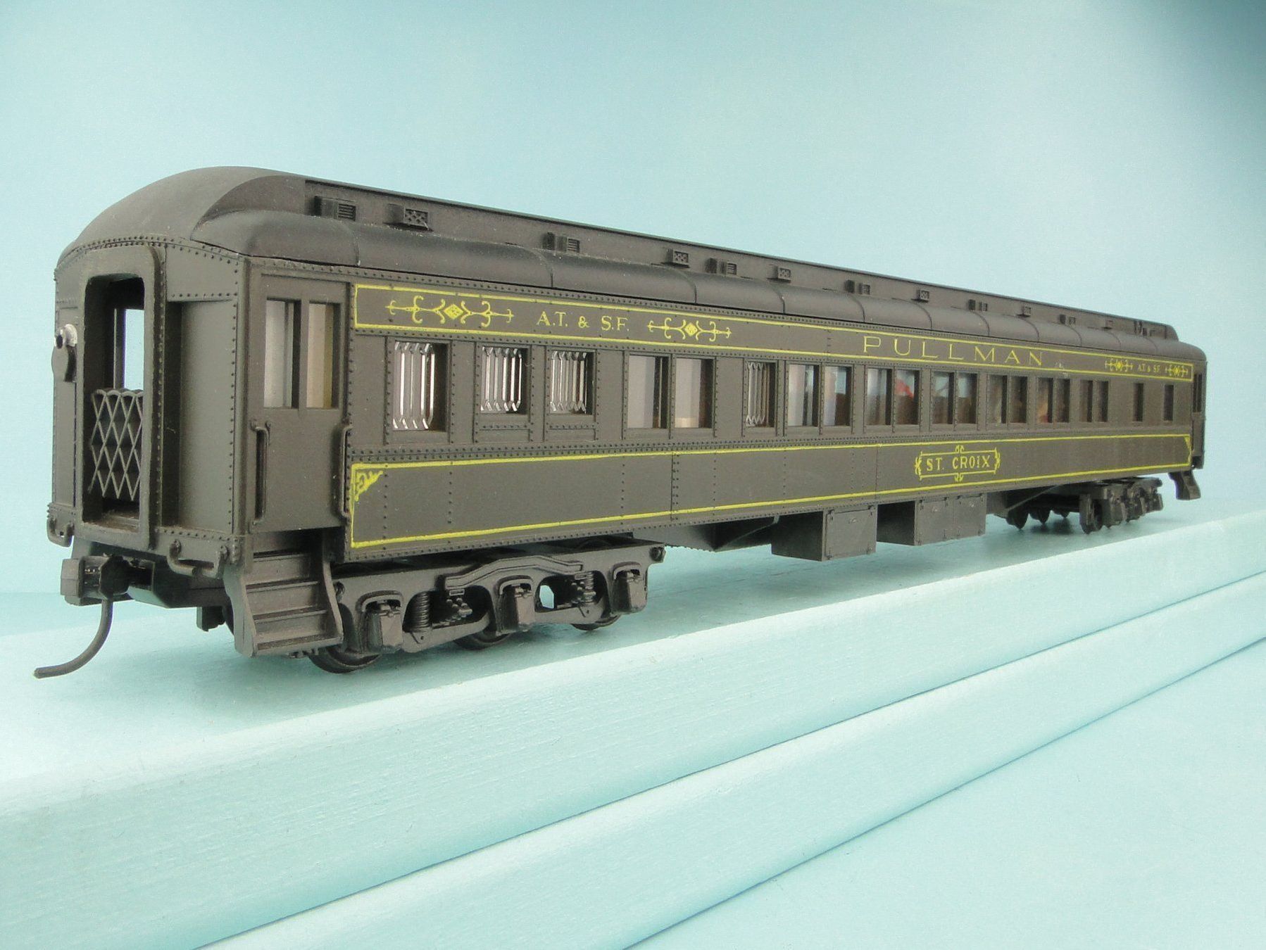 Rivarossi Modellini di ferrovie: Rivarossi H0 ATSF Pullman, Kadee – Usato da Bülach venduto da cann11 4