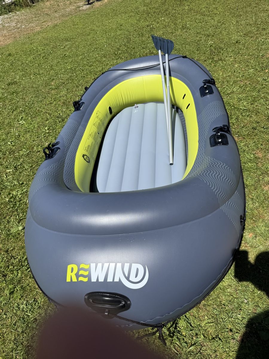 Bateaux: Aufblasboot REWIND mit Paddel – D'occasion à Mönchaltorf par xhedea_15 1