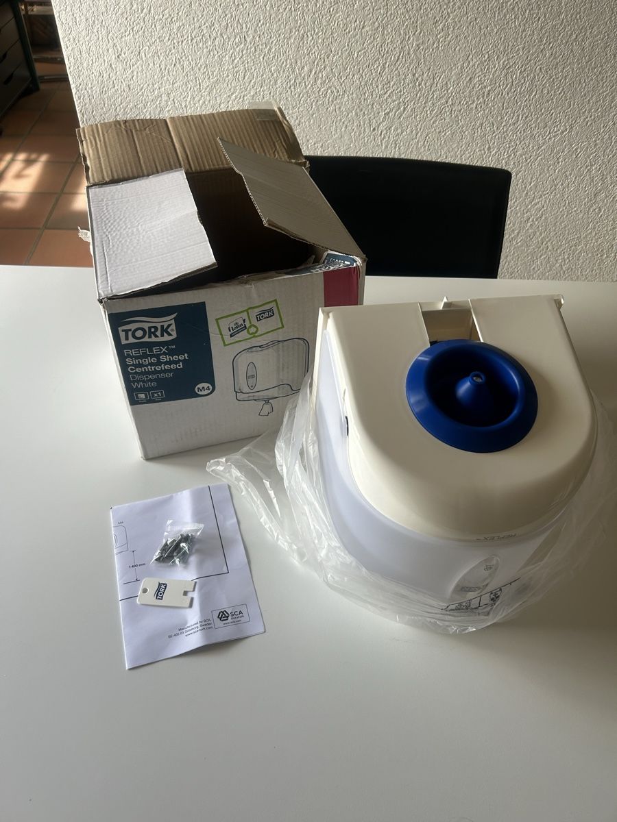 Portasciugamani: Tork Dispenser – Nuovo e nell'imballaggio originale da Frenkendorf venduto da disi77