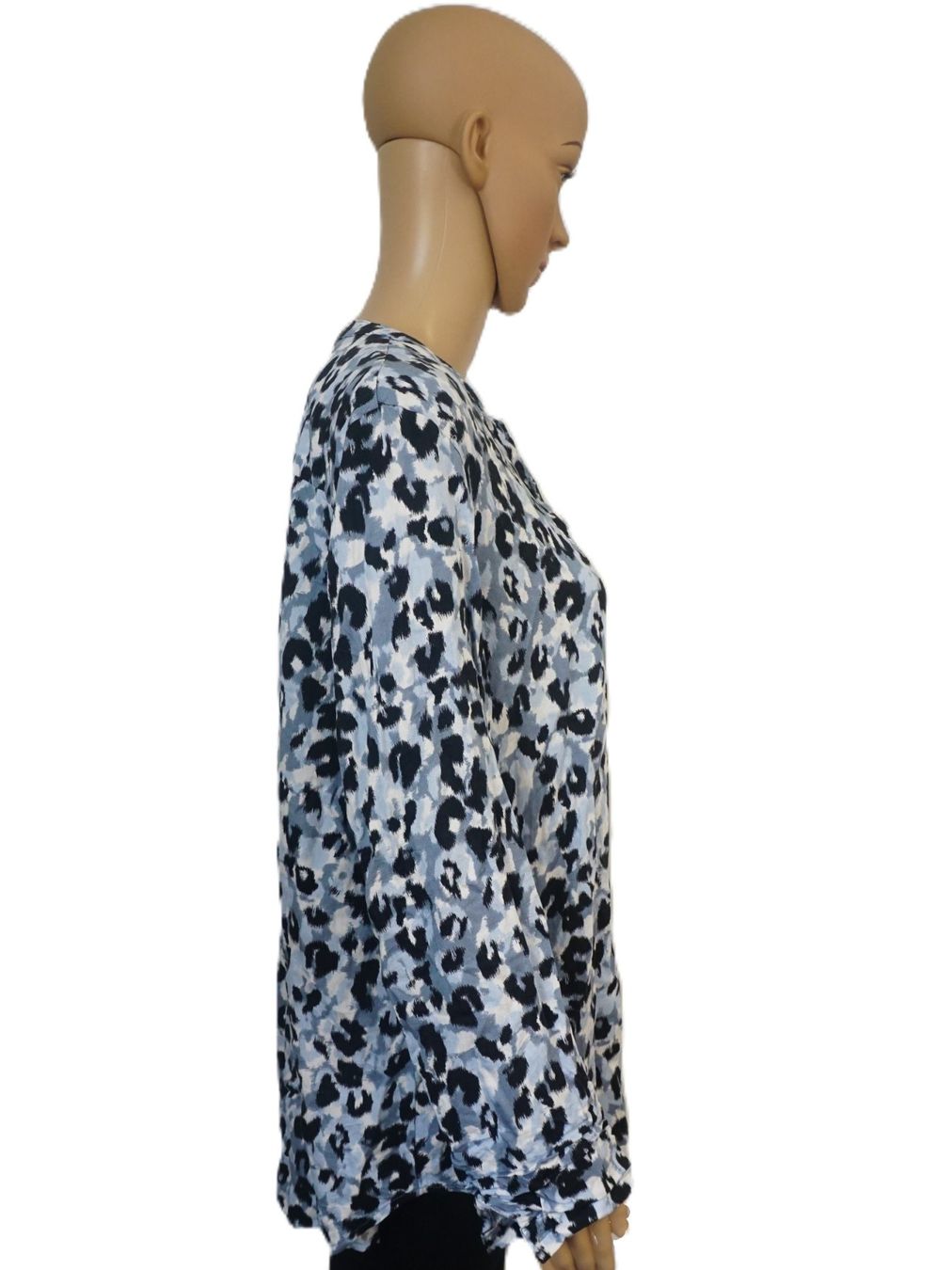 C&A Chemisiers: gemusterte Bluse von C&A Gr. EUR 46 – D'occasion à Pratteln par Restwert_Pratteln 1