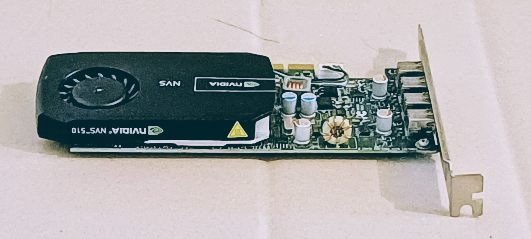 Nvidia Schede grafiche: Nvidia NVS 510 - 4 Monitore Unterstützung - Low Profile – Usato da Zürich venduto da Stylz79 3