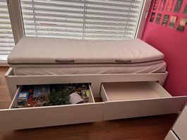 IKEA FLEKKE Tagesbett mit 2 Schubladen & 2 Matratzen, 80x200