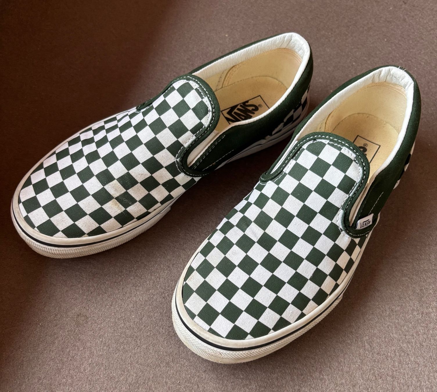Vans Scarpe da uomo: Vans Slip on Sneakers grün 36.5 – Usato da Bennau venduto da Fury3 2
