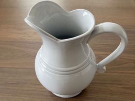 Schöne weisse Vase / Krug, spülmaschinengeeignet
