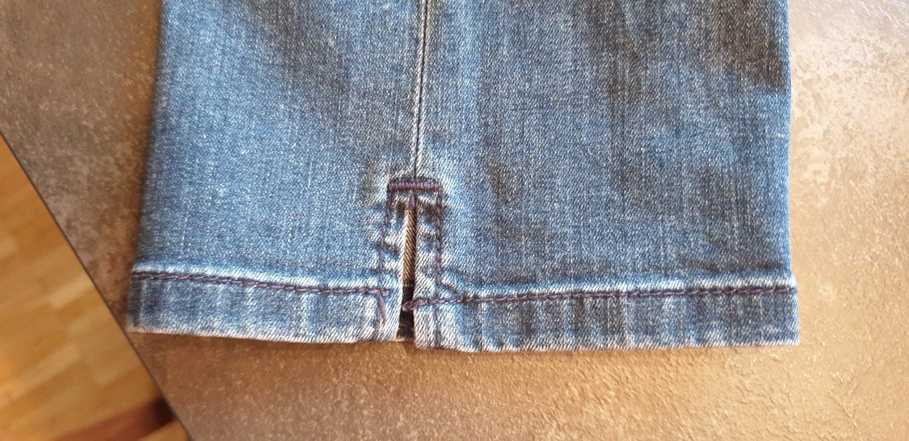 Jeans: TOM TAILOR- Capri-Jeans/ Gr.27 – Usato da Oberuzwil venduto da cgc_l2jm 4