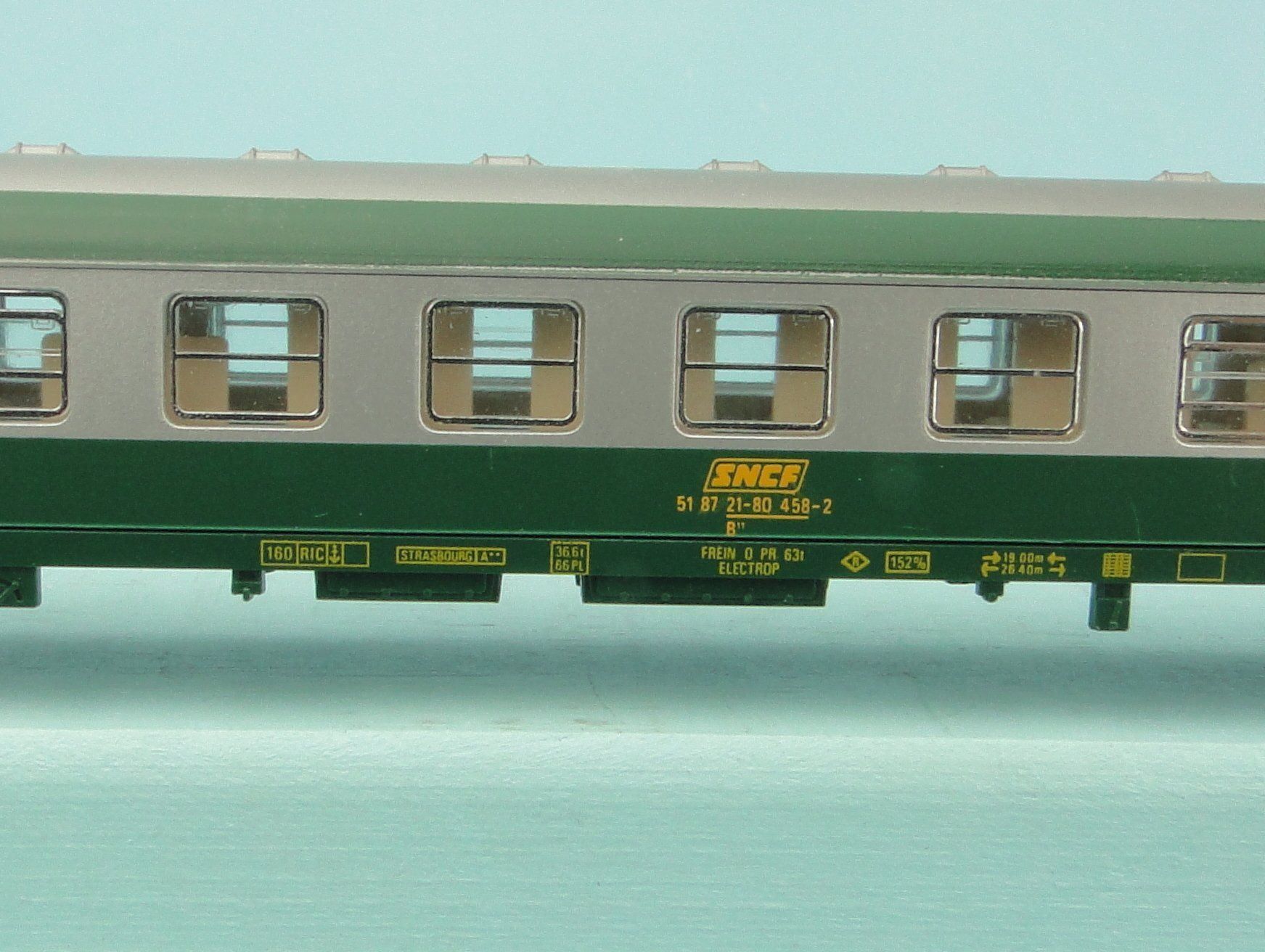Fleischmann Modellini di ferrovie: Fleischmann 8152 Spur N SNCF 2Kl, Licht – Usato da Bülach venduto da cann11 6