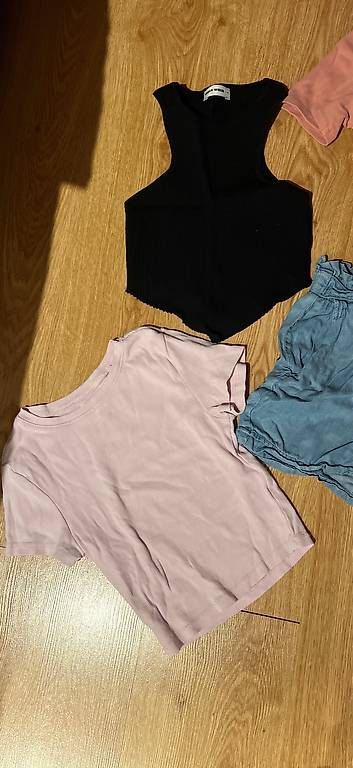 Lotti & Set di vestiti: Sommer set kleines xs – Usato da Zell  ZH venduto da sweety052 1