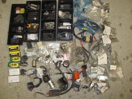 Lot VESPA PIAGGIO Elektrik etc. NEUWARE! VIEL!!!