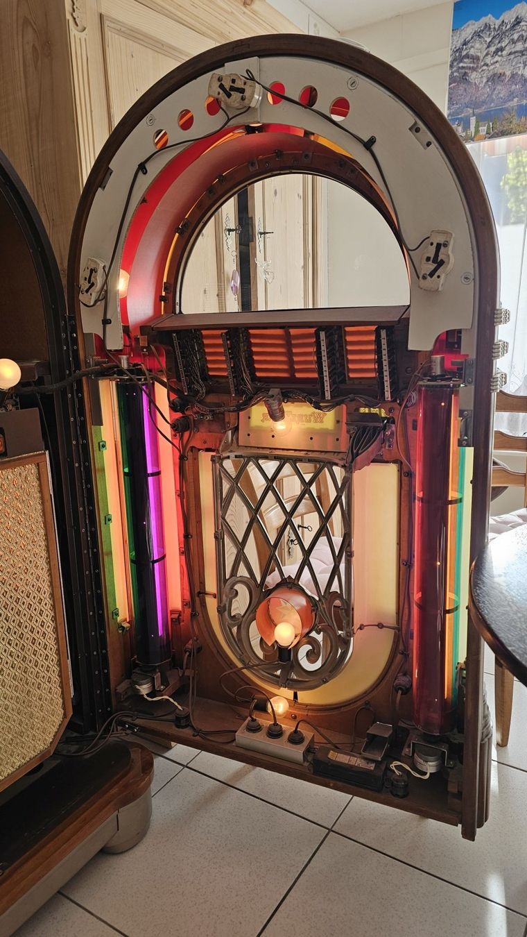 Wurlitzer Jukebox: Wurlitzer Bubble – D'occasion à Walenstadt par pedroju-1 4