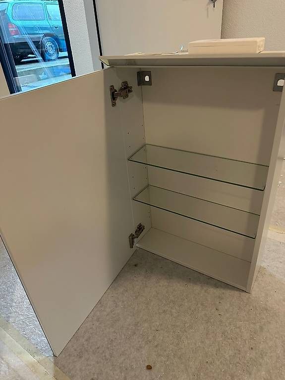 Armadietti a specchio: Spiegelschrank NEU – Usato da Aarau Rohr venduto da manon_b74 4