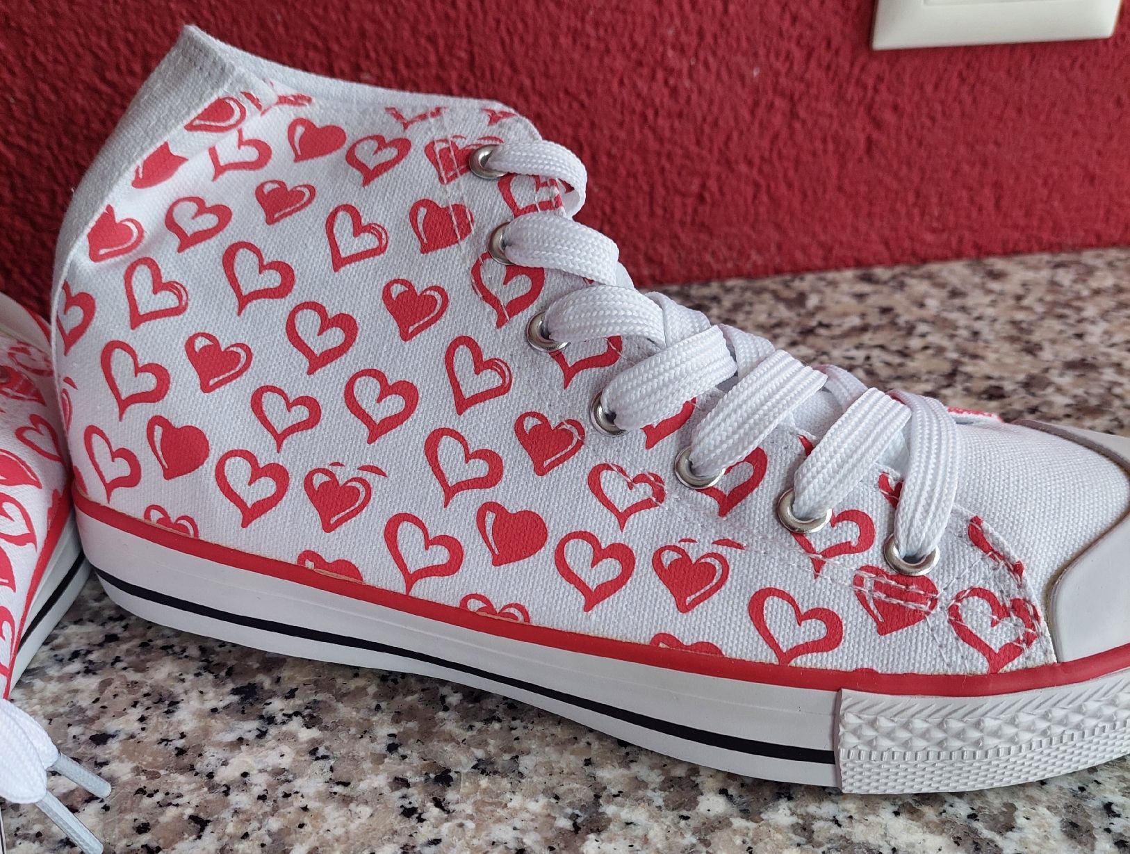 Scarpe da donna: Sneaker Herz NEU #39 – Nuovo e nell'imballaggio originale da Stettlen venduto da Dolores1987 4