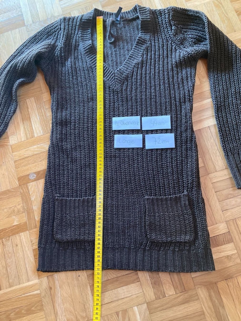 Pullover & Sweatshirts: Pullover – Gebraucht aus Balsthal von dasesaro 1