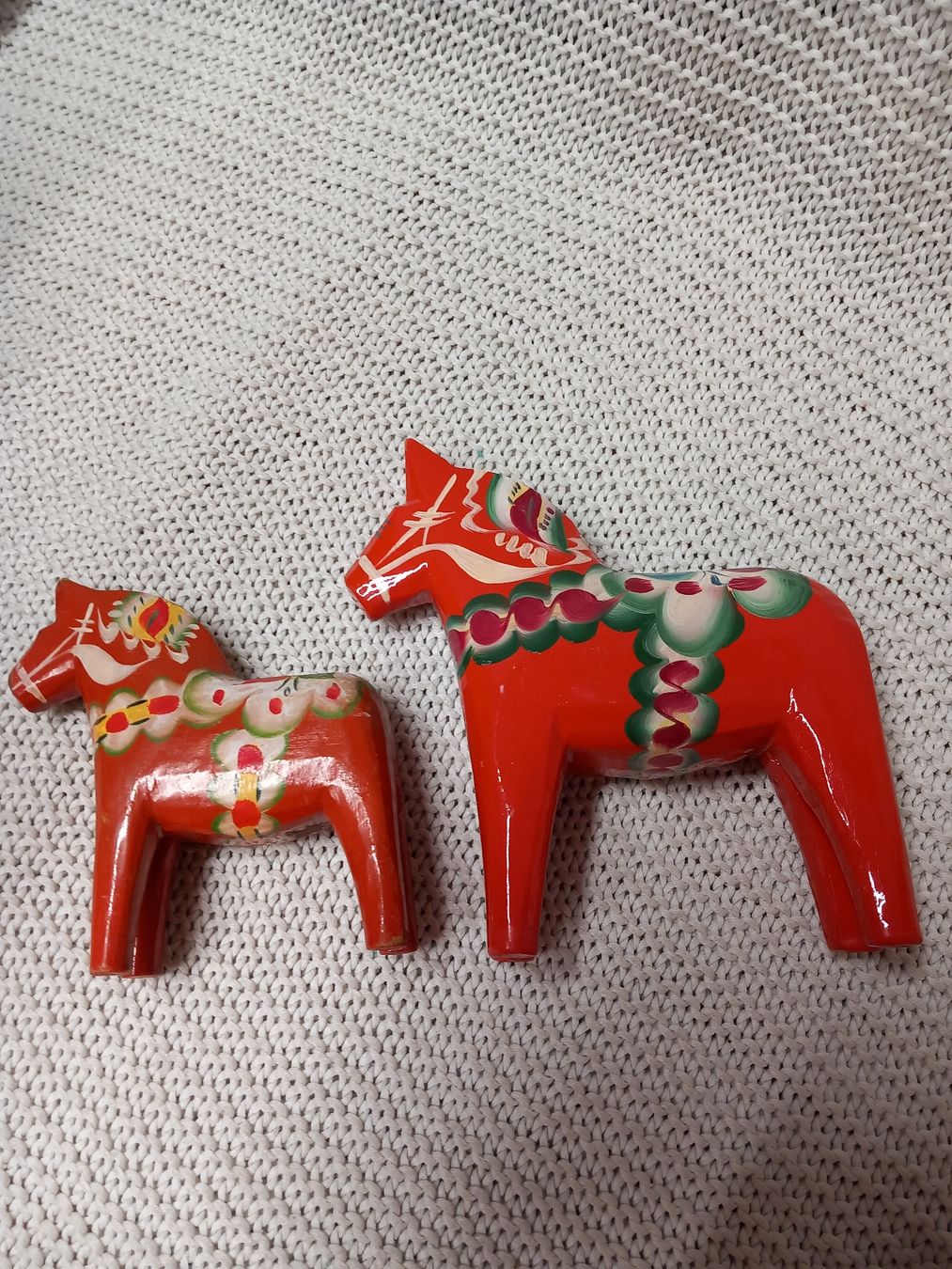 Figuren: 2x Vintage Dala Pferde Äkta Dalahemslöjd  Schweden – Gebraucht aus Merligen von muss_haben 2