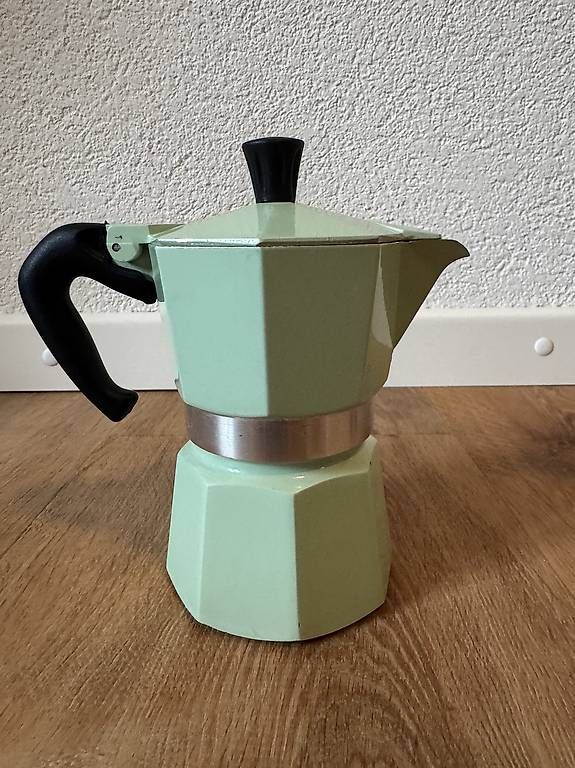 Bialetti Macchine per caffè & Macchine per espresso: Bialetti Moka Express mintgrün – Usato da Tägerwilen venduto da _Moonlight_ 1