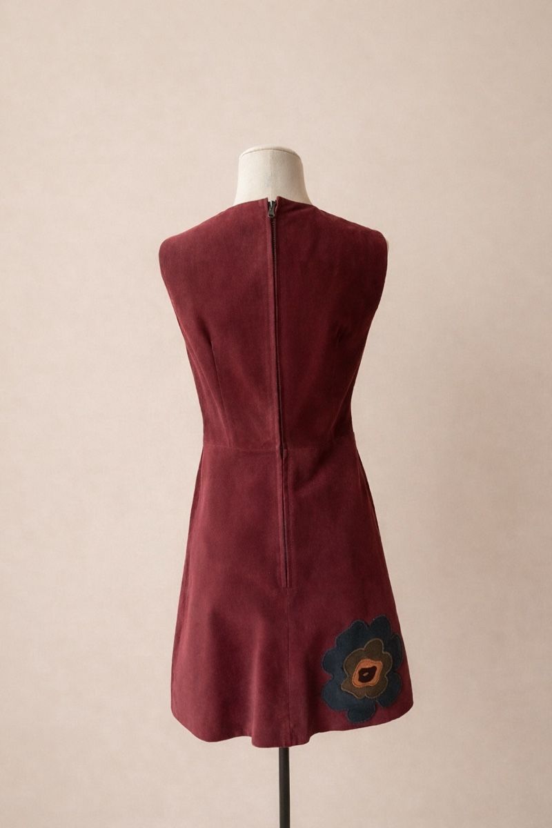 Valentino Vestiti: Red Valentino Wildleder Kleid – Usato da Derendingen venduto da More_19 1