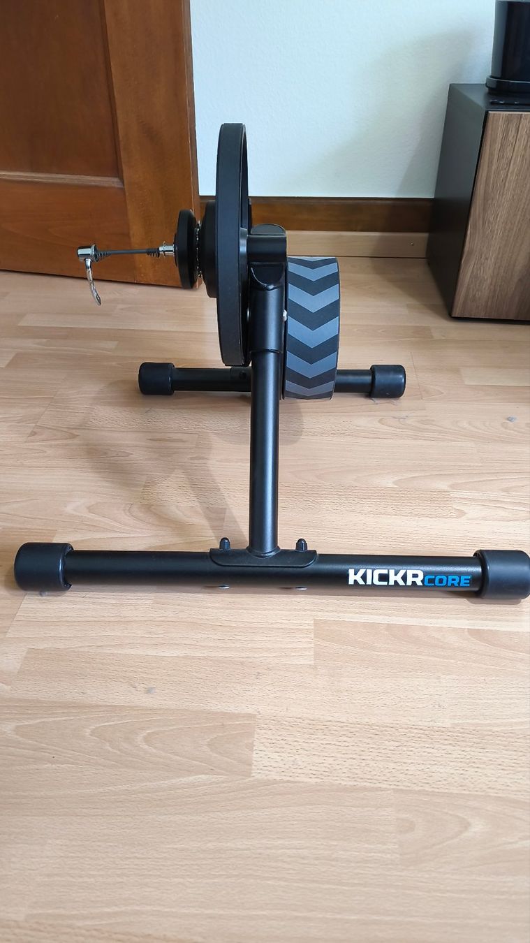 Wahoo Hometrainer: Wahoo KICKR CORE – Gebraucht aus Zürich von fca_d969 3