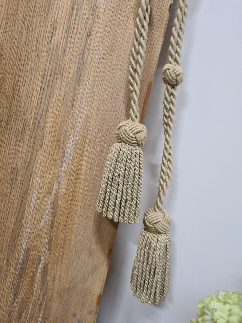 Tutte le decorazioni: *2 Retro Vorhang Kordeln, je 65 cm lang – Usato da Amriswil venduto da kleindeko 1