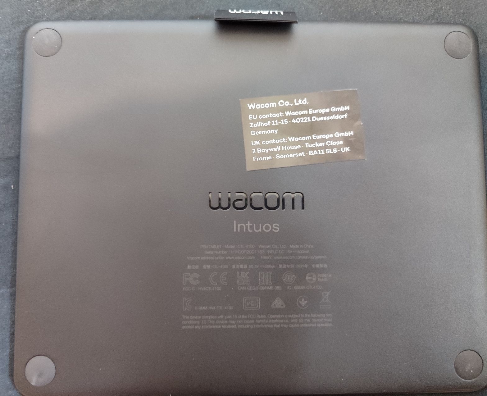 Wacom Tablet PC: Wacom Intuos S Graphics Tablet – Nuovo (secondo la descrizione) da Zürich venduto da tin_j8w8 4
