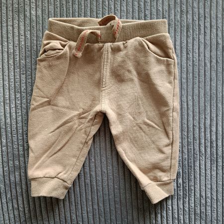 Hose Grösse 62