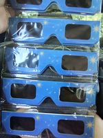 1 Sonnenfinsternisbrille zertifiziert