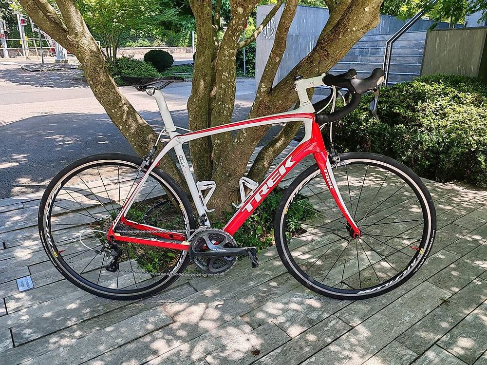 Trek Domane Taille 56 (D'occasion) à Genève pour CHF 1200