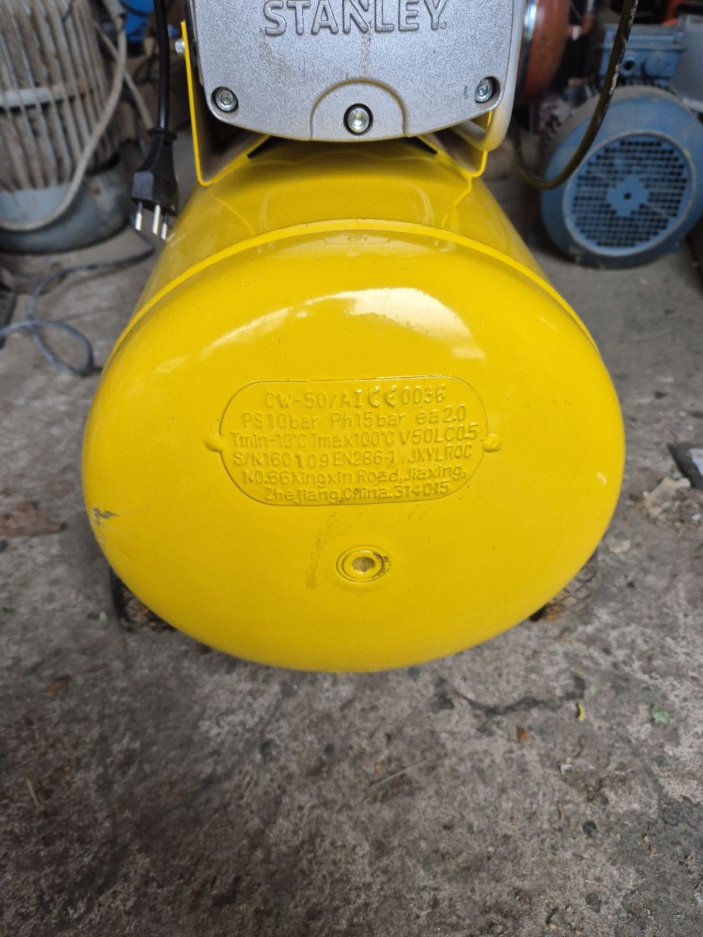 Stanley Compressori: Luftkompressor Stanley – Usato da Lodrino venduto da Wattenstorf 2