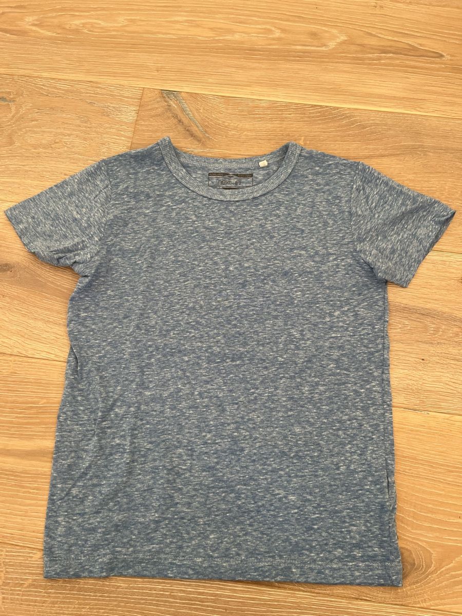 Next Camicie, T-shirt & Polo: T-Shirt Next Grösse 122 – Usato da Aarburg venduto da cha_6t8j