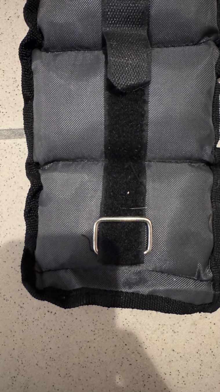Hometrainer: Set pesi per caviglie e polsi, 4 pezzi, – Usato da Monte Carasso venduto da Ely67 3