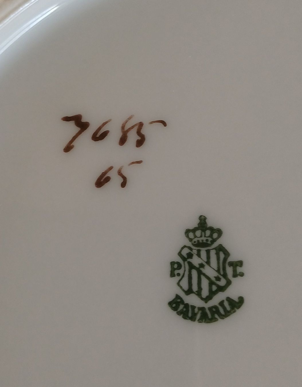 Set di piatti: Teeservice Bavaria – Usato da Bern venduto da gephard 8