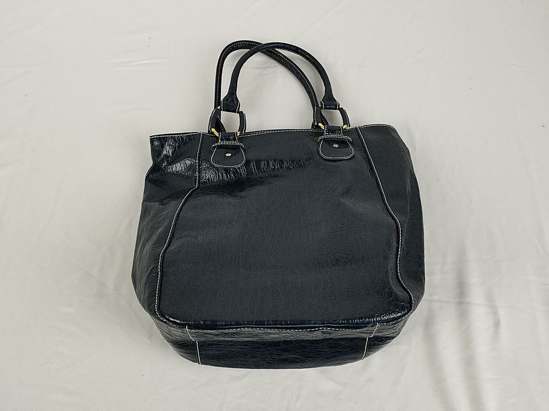 Estée Lauder Taschen für Damen: ESTÉE LAUDER Handtasche Kunstleder – Gebraucht aus Schübelbach von Restwert_Schubelbach 1