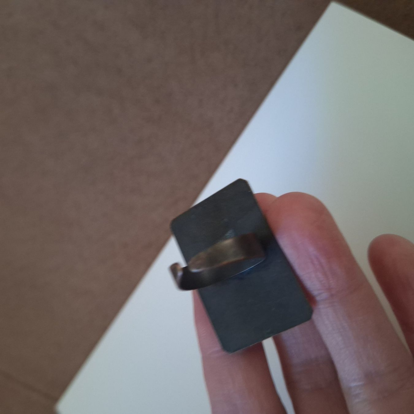 Anelli: Vintage Ring, Grösse verstellbar, dunkelroter Stein – Usato da Winterthur venduto da ric_rl7n 2