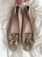Ballerines suédine beige t.40 Pretty Loafers avec pompon