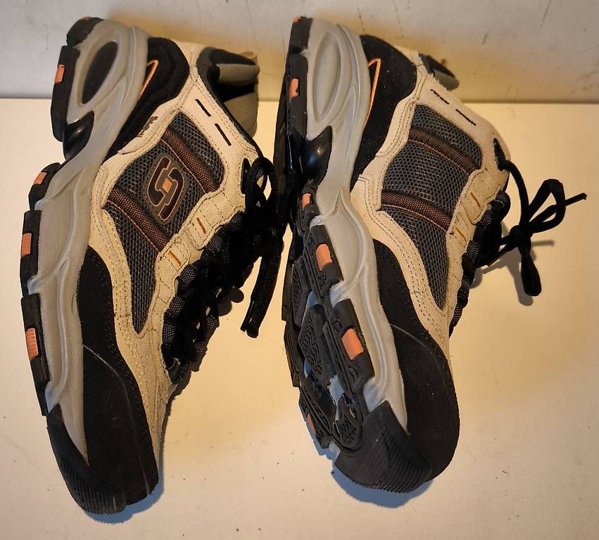 Skechers Scarpe da uomo: Skechers Sport – Usato da Buochs venduto da Paedi_driver 2