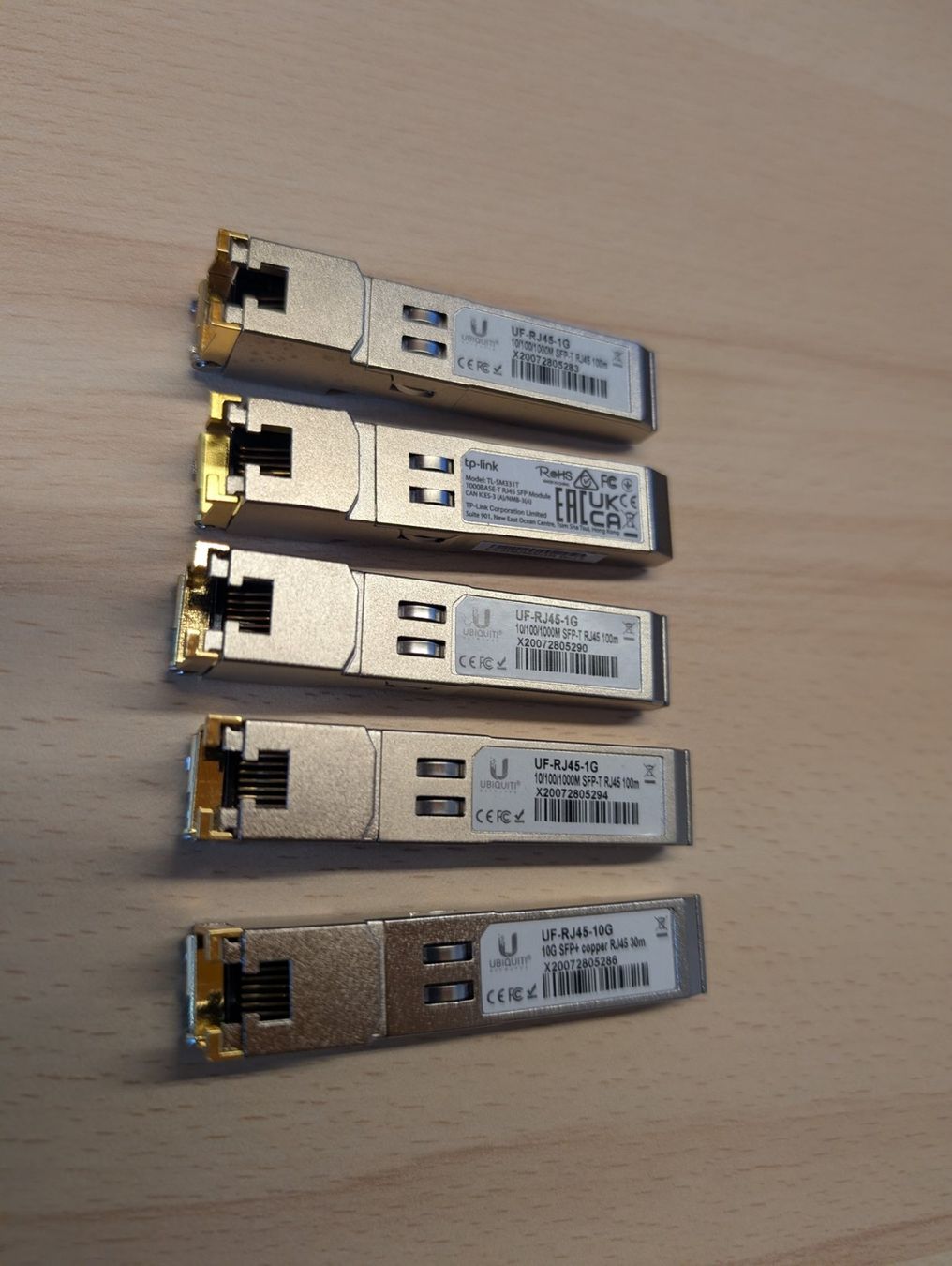 Componenti elettronici: 10Gbps Netzwerk Set - SFP+ Switch, 5 ASUS Karten, Kabel – Usato da Baltschieder venduto da lea_m2hc 4
