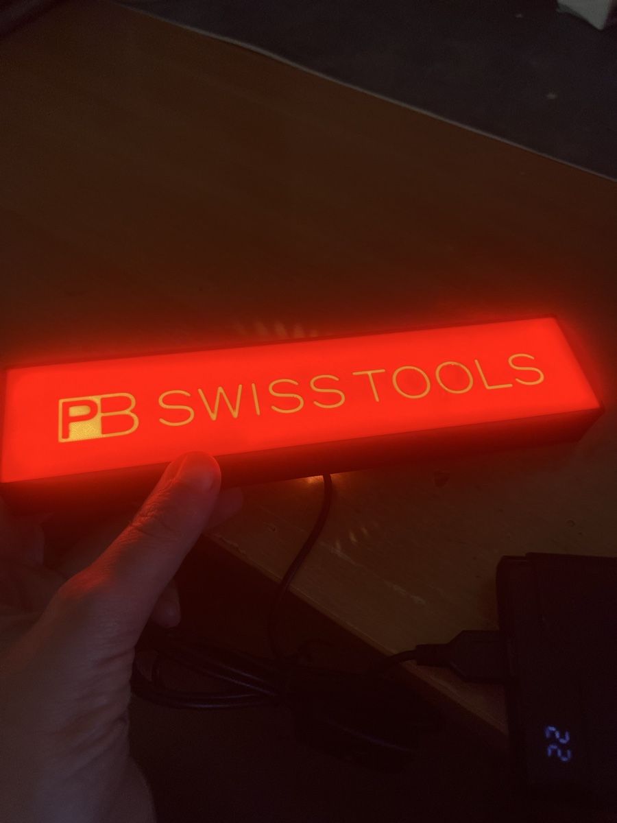 Lampade: Lampe lightbox PB Swisstools – Nuovo (secondo la descrizione) da Noville venduto da Berlusconi55