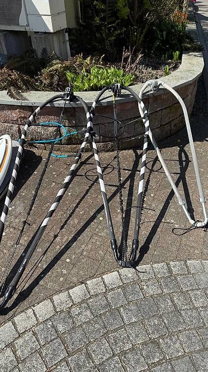 Surfboards & Schwimmbrette: Surfmaterial mit 4 Boards usw. – Gebraucht aus Bubikon von Fitdihei 2