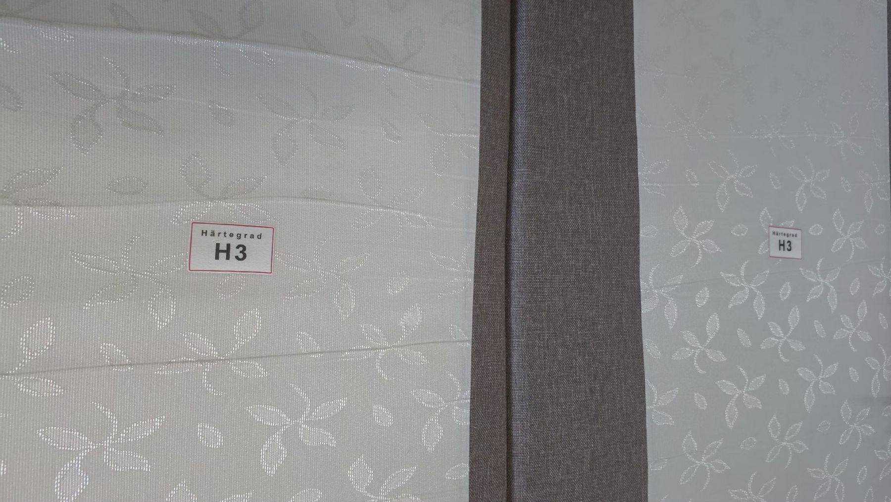 Letti: elektrisch verstellbares Boxspringbett mit Bettkasten – Usato da Bülach venduto da hoppelmel 5