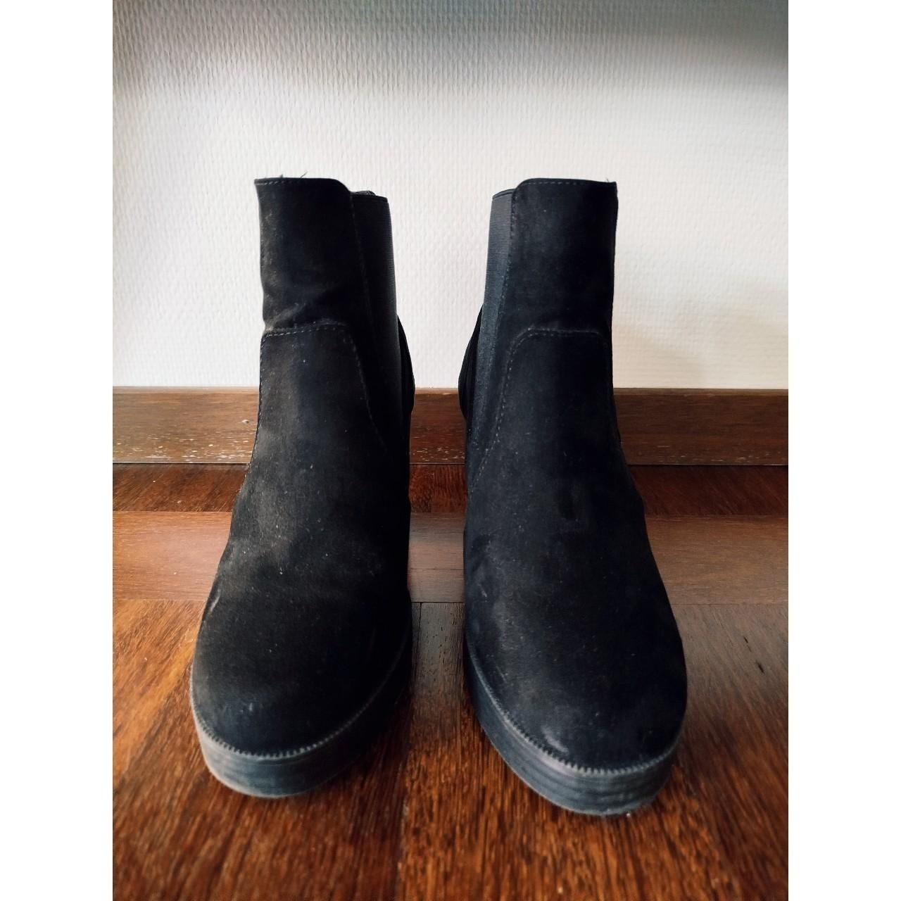 Primark Scarpe da donna: Chelsea-Boots / schwarze Stiefeletten  – Usato da St. Gallen venduto da jbu_ns6v 3