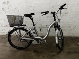 E-Bike Flyer Silber Fahrrad gebraucht mit Korb und Akku