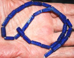 Stein Perlen Strang D-924 – Lapislazuli Quadrat 4x13mm 39cm