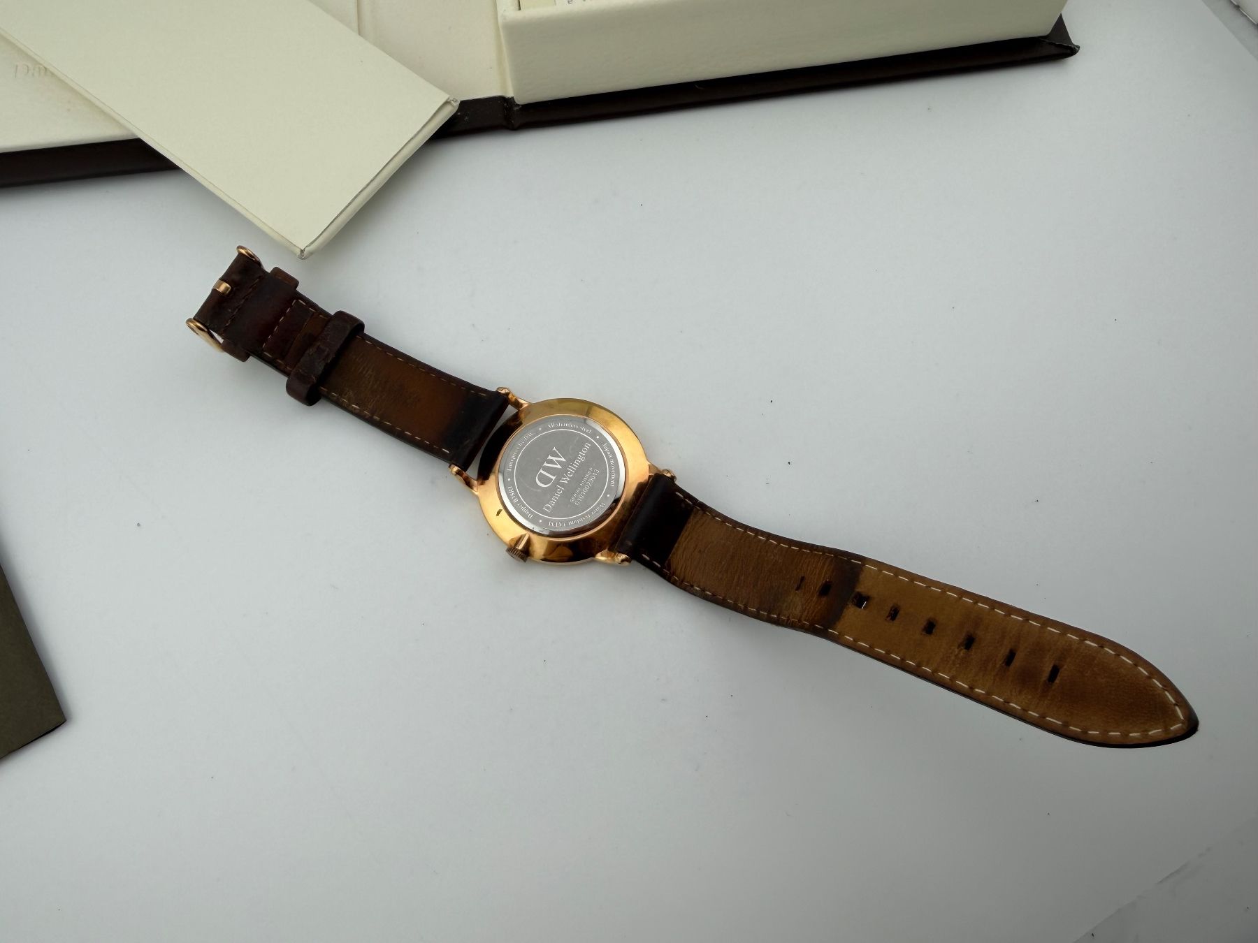 Daniel Wellington Montres: DANIEL WEILLINGTON – D'occasion à Biel/Bienne par MrP_WatchesBiel 2